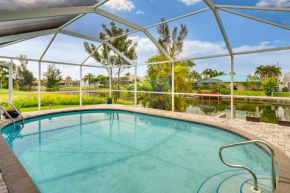 Villa Sol Mate - Waterfront Cape Coral Home!